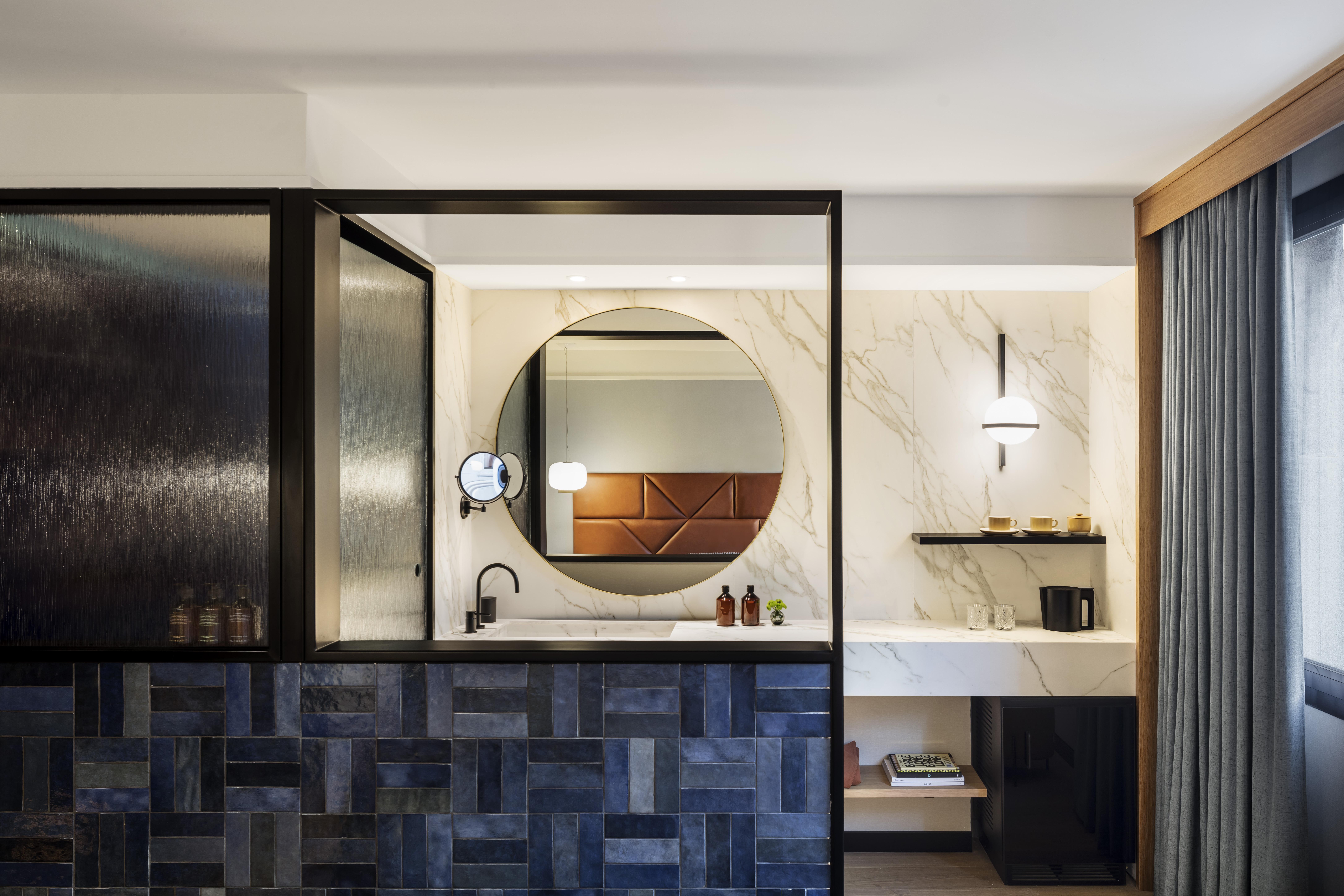 Kimpton Vividora Hotel By Ihg Барселона Екстериор снимка Bathroom